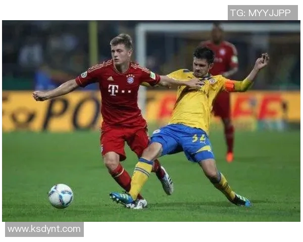 俄罗斯与智利足球对决首发阵容分析与战术解读 俄罗斯与智利足球对决首发阵容分析与战术解读